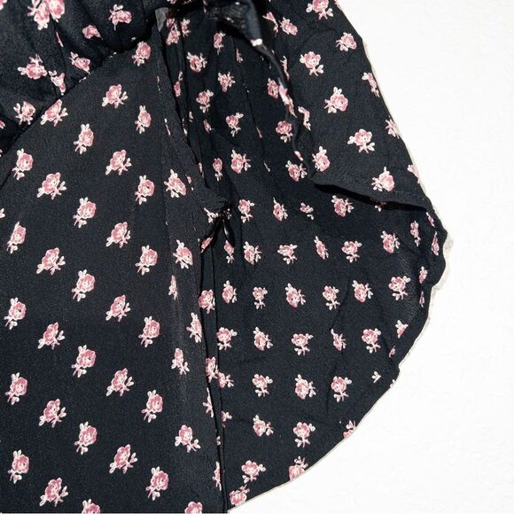 Flynn Skye Black‎ Floral Claire Jumpsuit Size Small - Picture 4 of 9